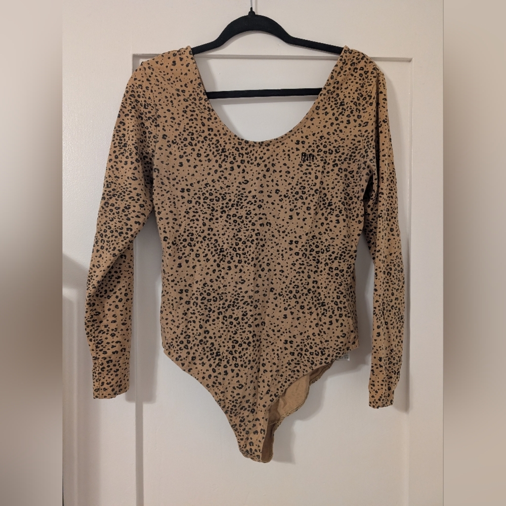 Levi's Tan and Black Leopard Print Top